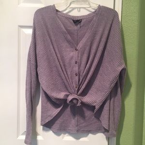 Long sleeve gray sweater
